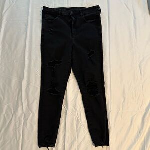 American Eagle - Black Ripped Jeans - Skinny Super High Rise Jegging